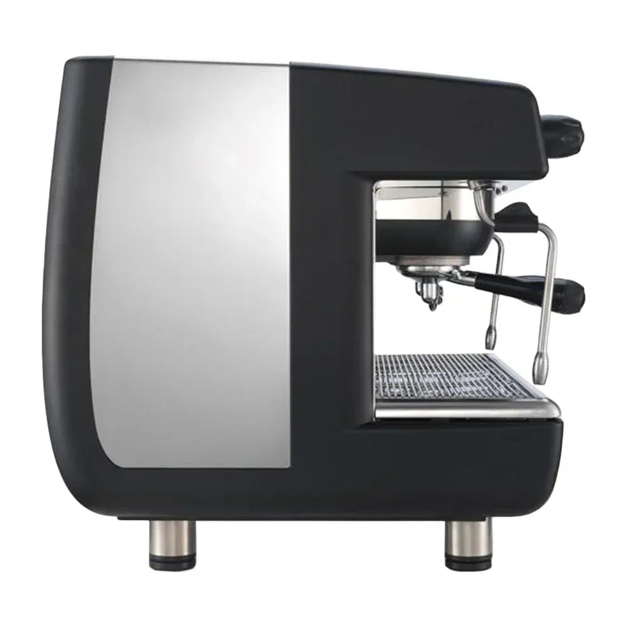 Undici 2 Group Compact