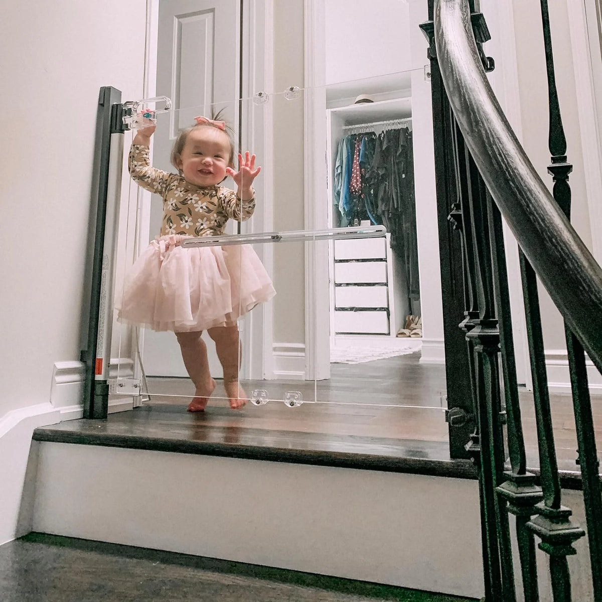 Crystal Designer Baby Safety Gate - Meets Tougher European Standards - Modern Design and Unparalleled Safety - Beauty & Safety Together at Last - Simple Installation / Hardware Mount - image 4