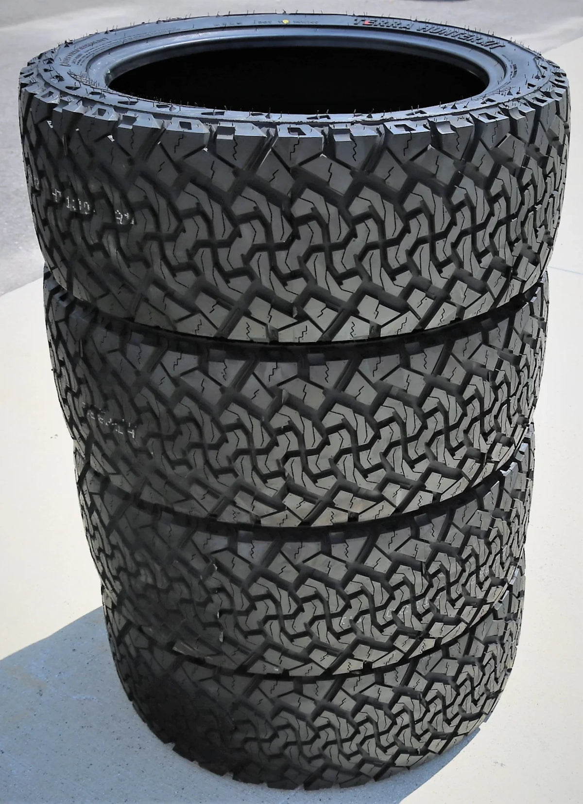 Venom Power Terra Hunter X/T 285/45R22 114T XL Extreme Terrain Tire - image 12