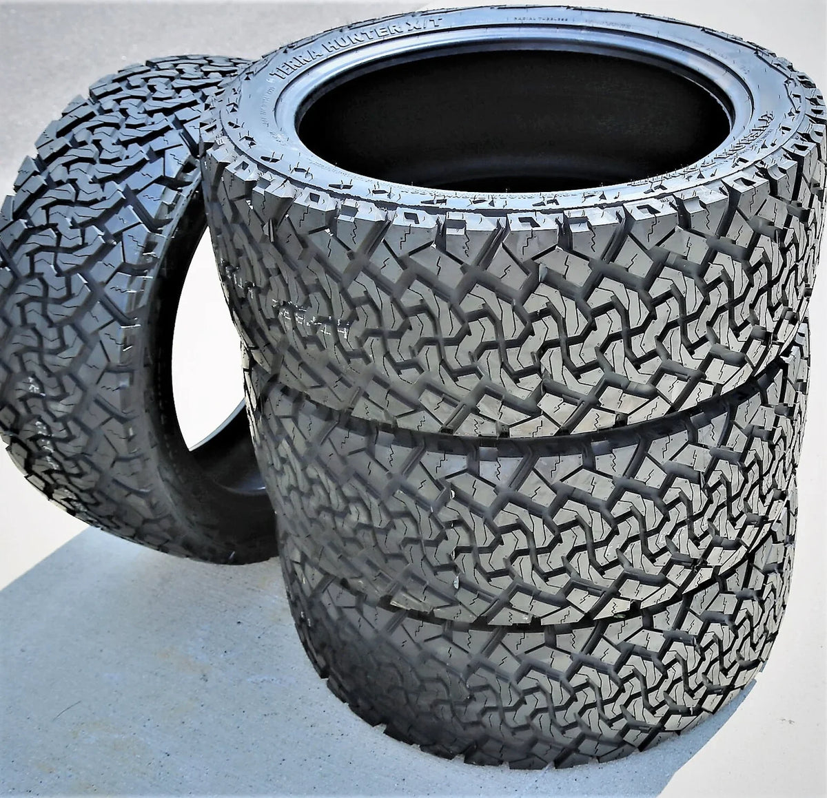 Venom Power Terra Hunter X/T 285/45R22 114T XL Extreme Terrain Tire - image 8