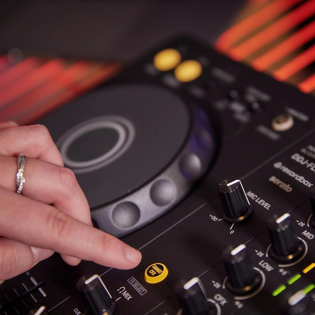 DJ DDJ-FLX4 2-Deck Controller – Graphite - image 12