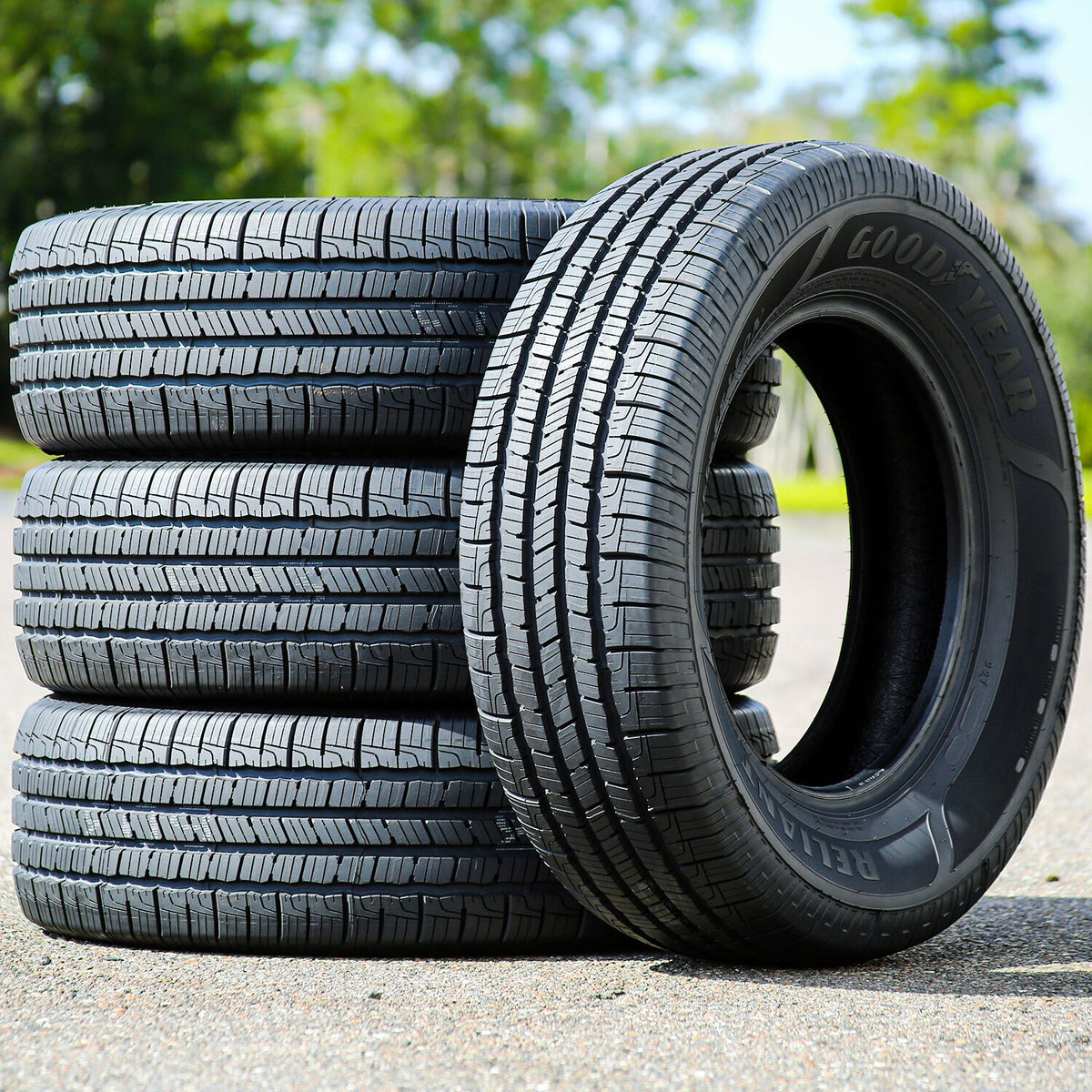 Goodyear Reliant All-Season 215/55R17 94V